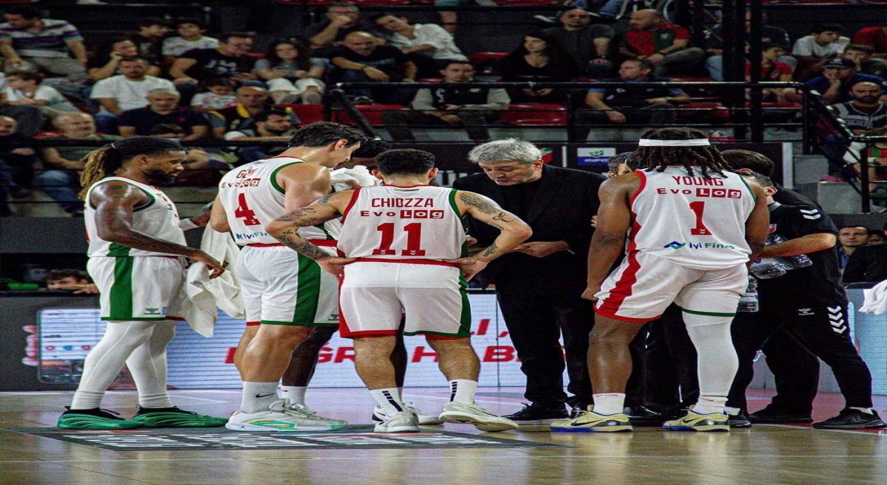 Karşıyaka Basketbolda işler yolunda gitmiyor