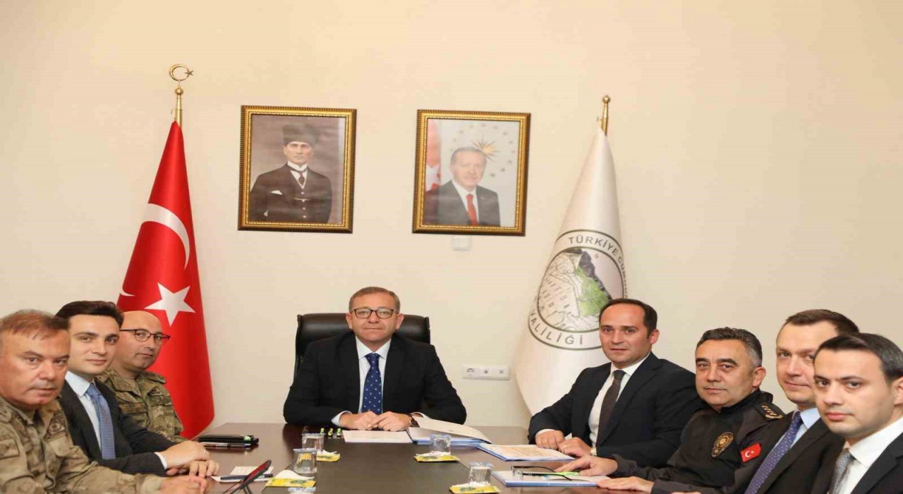 Karsta İl Güvenlik ve Asayiş toplantısı