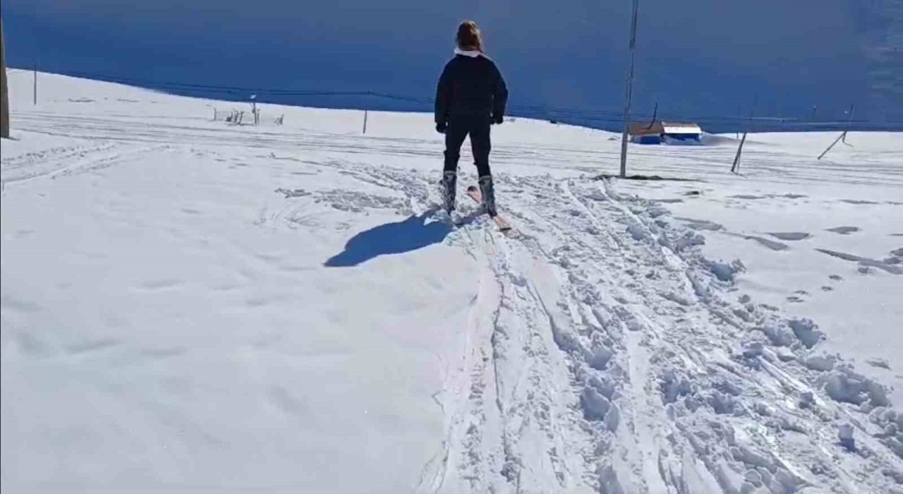 Kayak merkezi olmayan Giresunda kayak sezonu Eğribelde açıldı