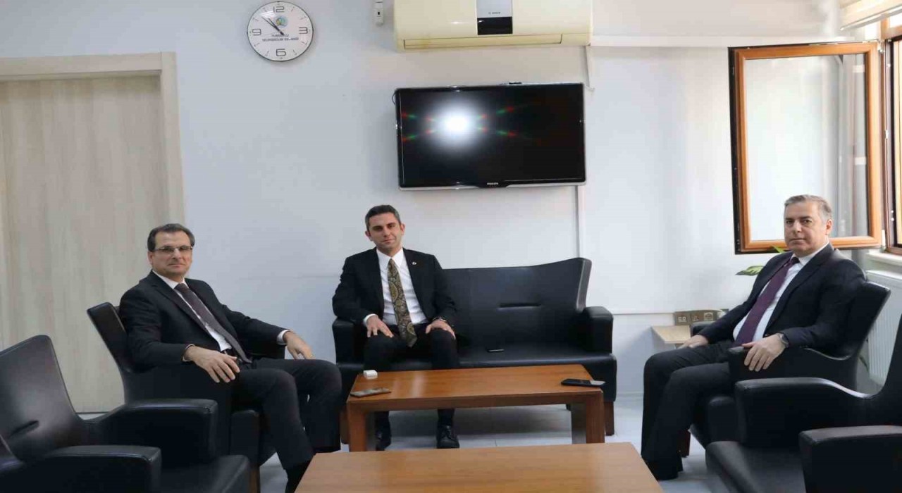 Kaymakamlardan Kaymakam Yıdıza hayırlı olsun ziyareti