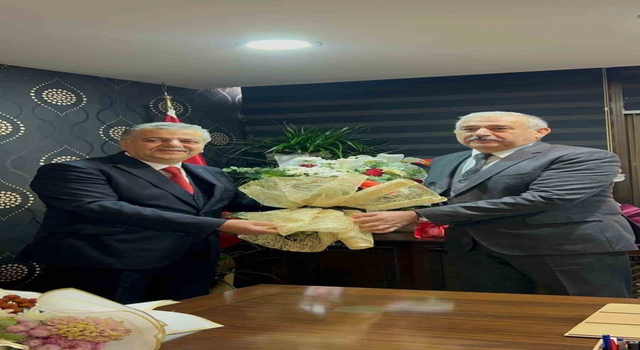 Kayseri Sarraflar ve Kuyumcular Derneğinde devir teslim töreni gerçekleştirildi