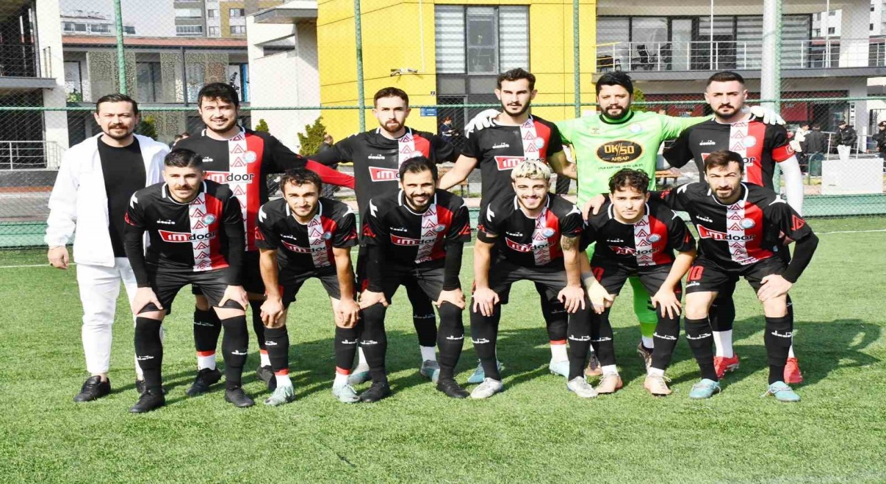 Kayseri Süper Amatör Kümede Döğerspor liderlik koltuğunda