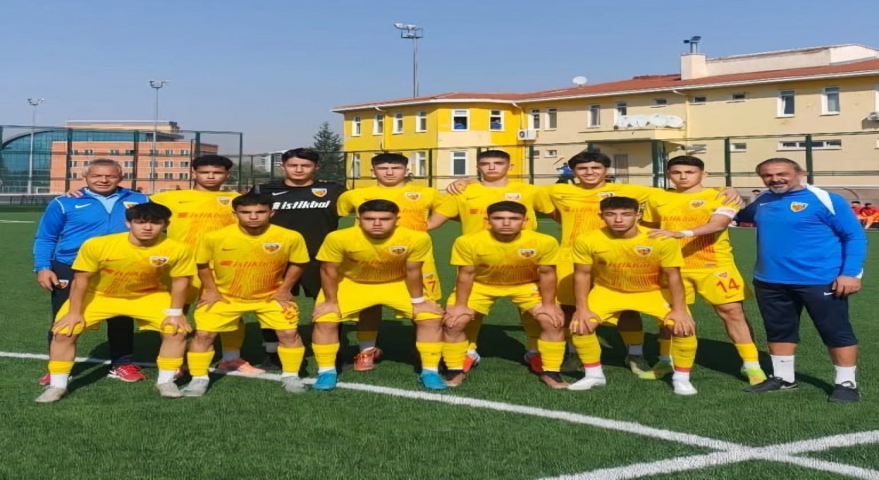 Kayserispor U17 evinde Sivassporu mağlup etti