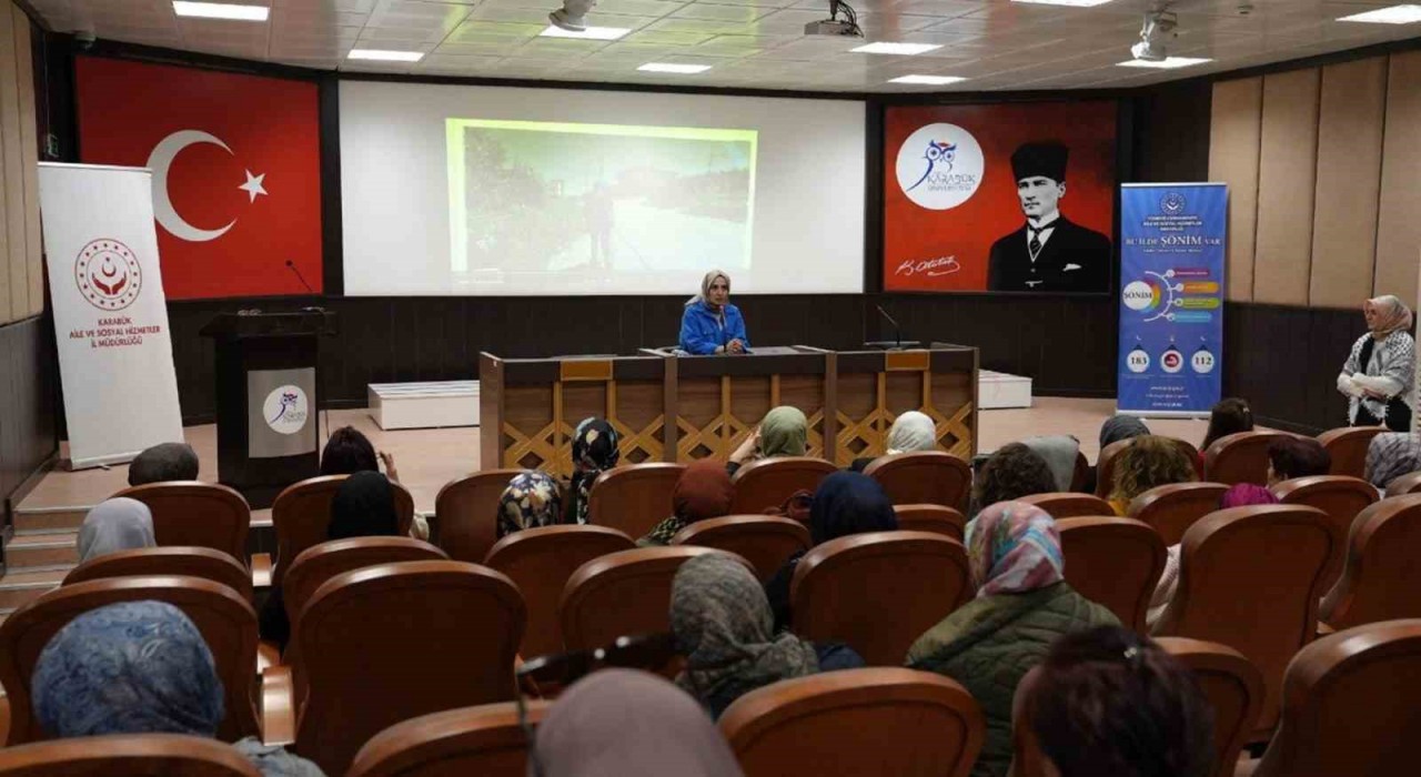 KBÜde ‘Zeytin Ağacının Altında belgeseli seyirciyle buluştu