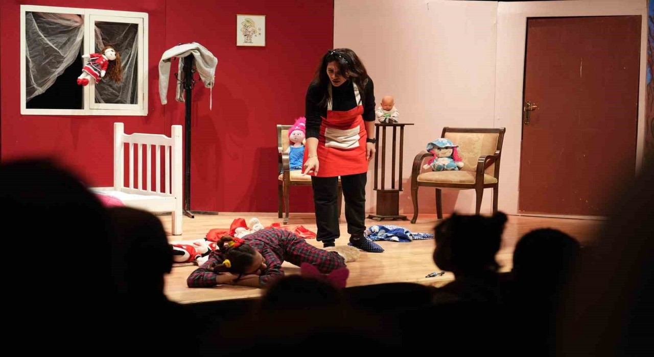 Keçiören Belediyesinden miniklere özel ‘Tembel Ayşe tiyatrosu