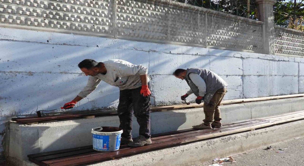 Kepez Belediyesinden okullara estetik dokunuş