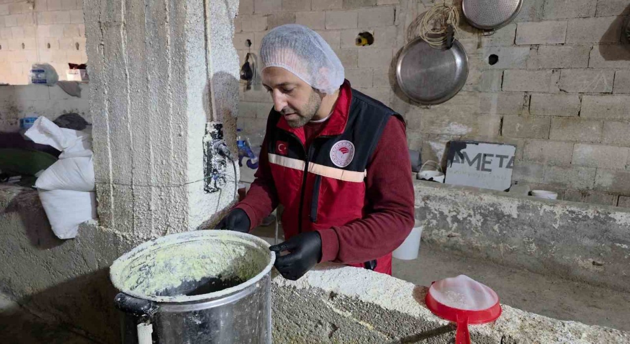 Kiliste kaçak süt ürünü üretimi yapan işletmeye 315 bin TL ceza