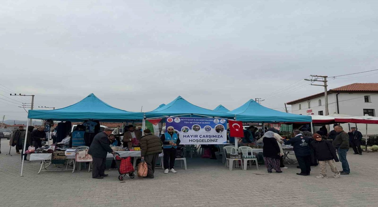 Kırkada geliri Gazzeye ulaştırmak amacı ile hayır çarşısı açıldı