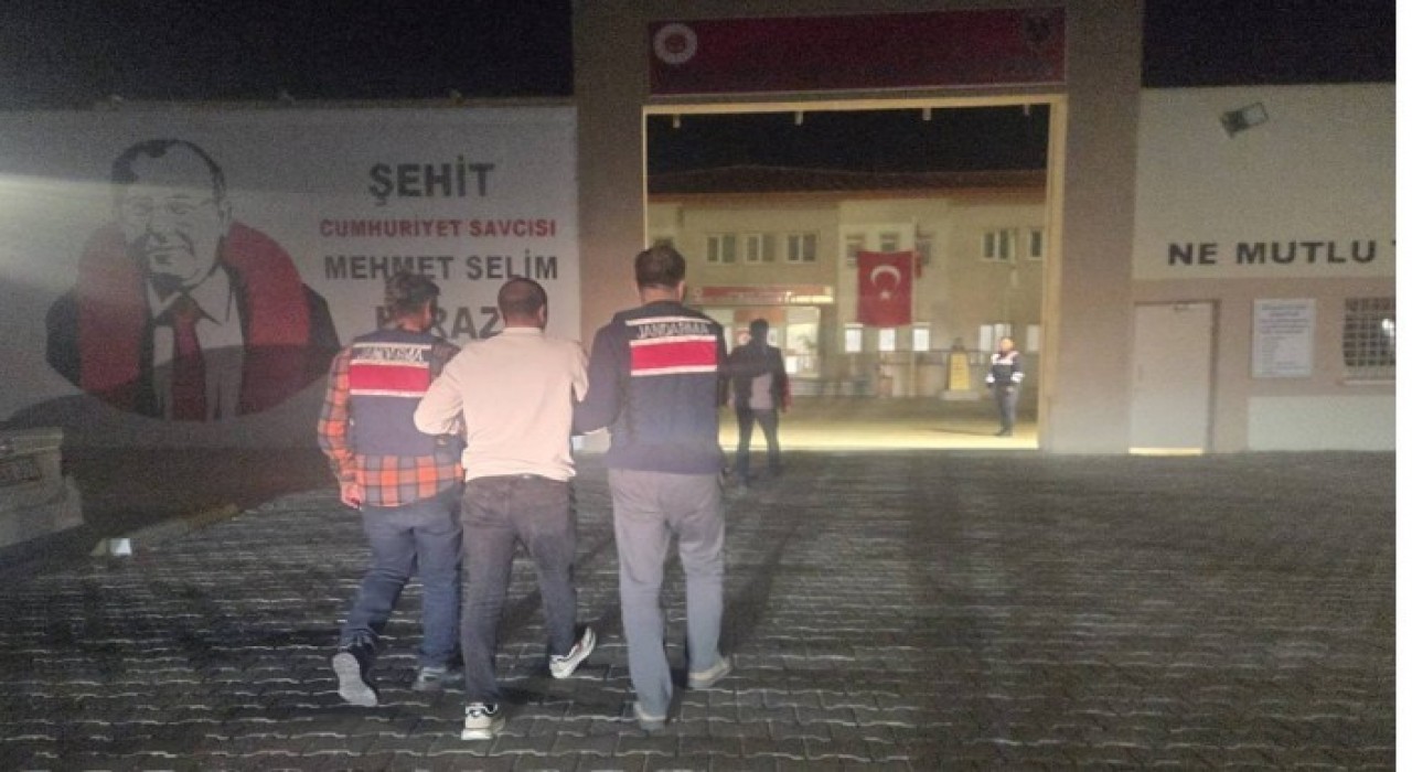 Kırşehirde terör suçundan aranan şahıs jandarma operasyonuyla yakalandı
