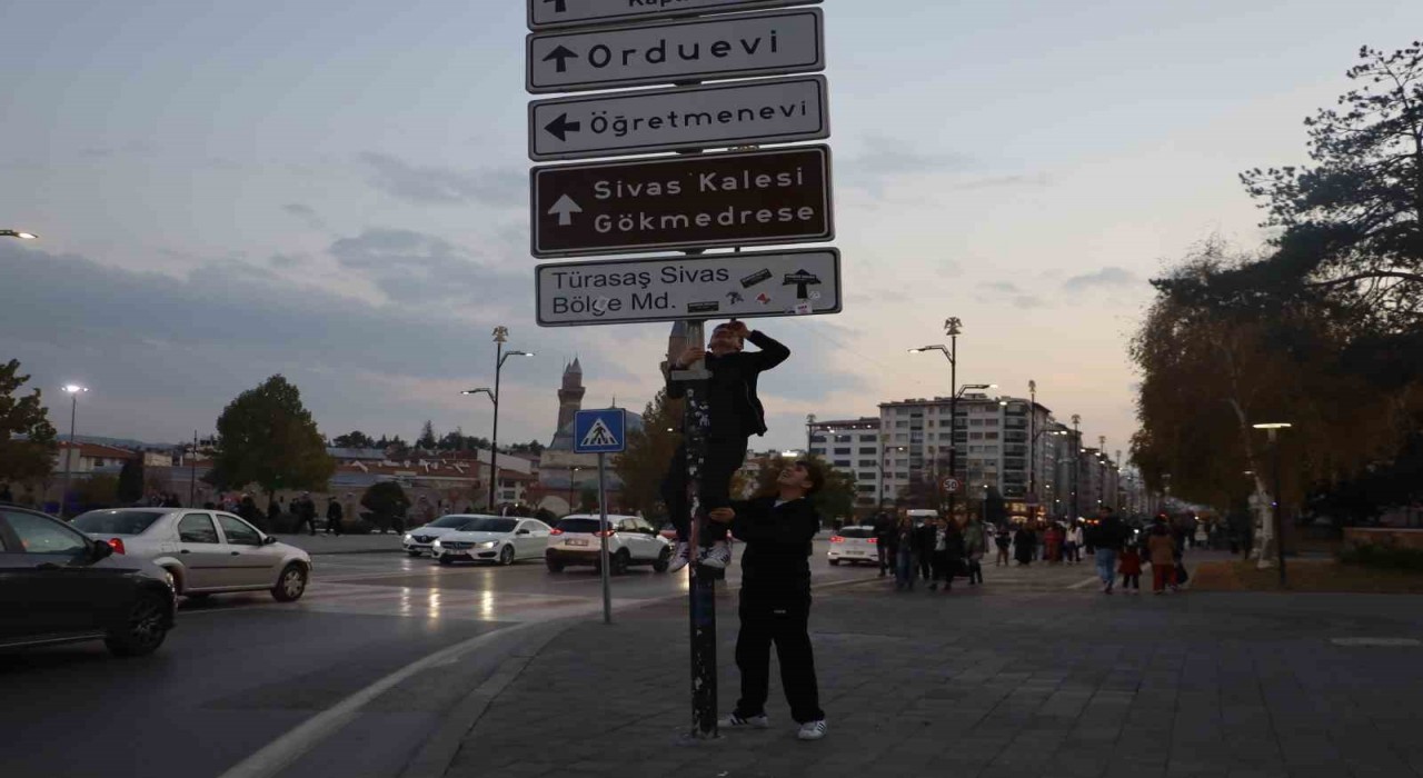 Kızılayda başlayan akım Sivasa sıçradı