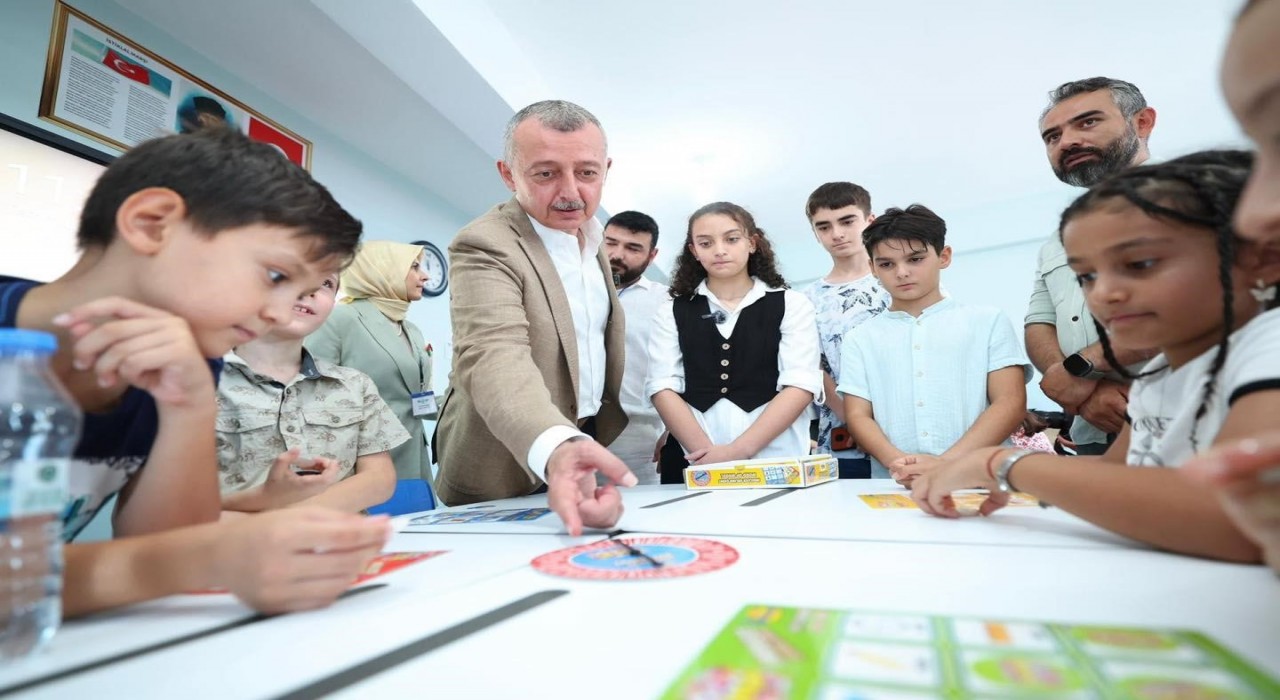 Kocaelide 30 bin öğrenciye 392 milyon liralık eğitim desteği