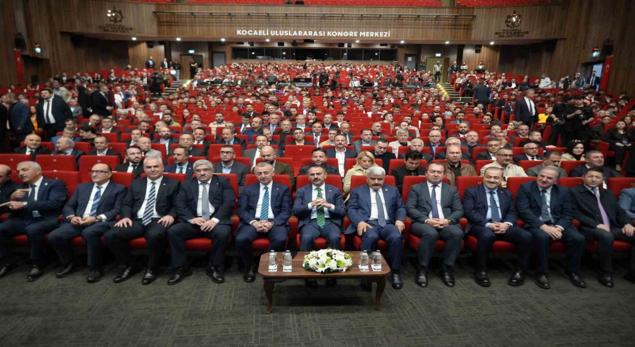 Kocaelinin teknoloji vizyonu sahneye çıktı: Dijital devrimi ıskalayan tarihten silinir