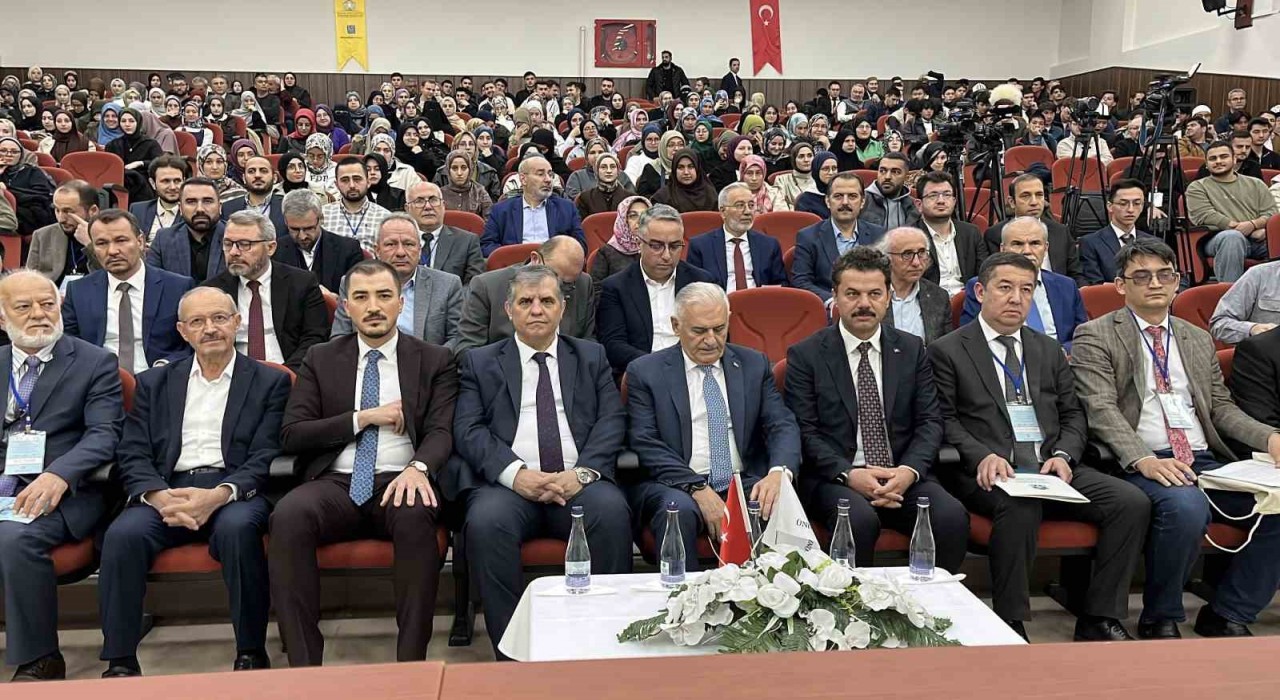 Konyada 7. Uluslararası Maturidilik Sempozyumu düzenlendi