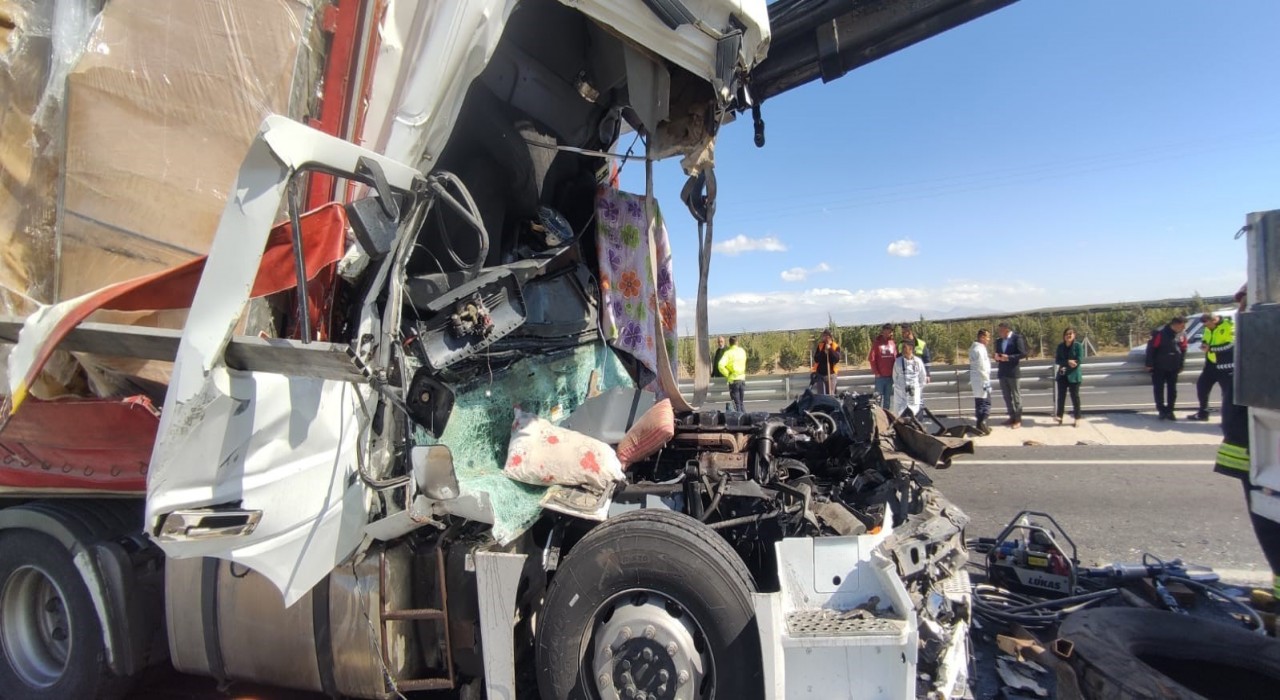 Konyada ekim ayında polis bölgesindeki bin 720 kazada 9 kişi öldü