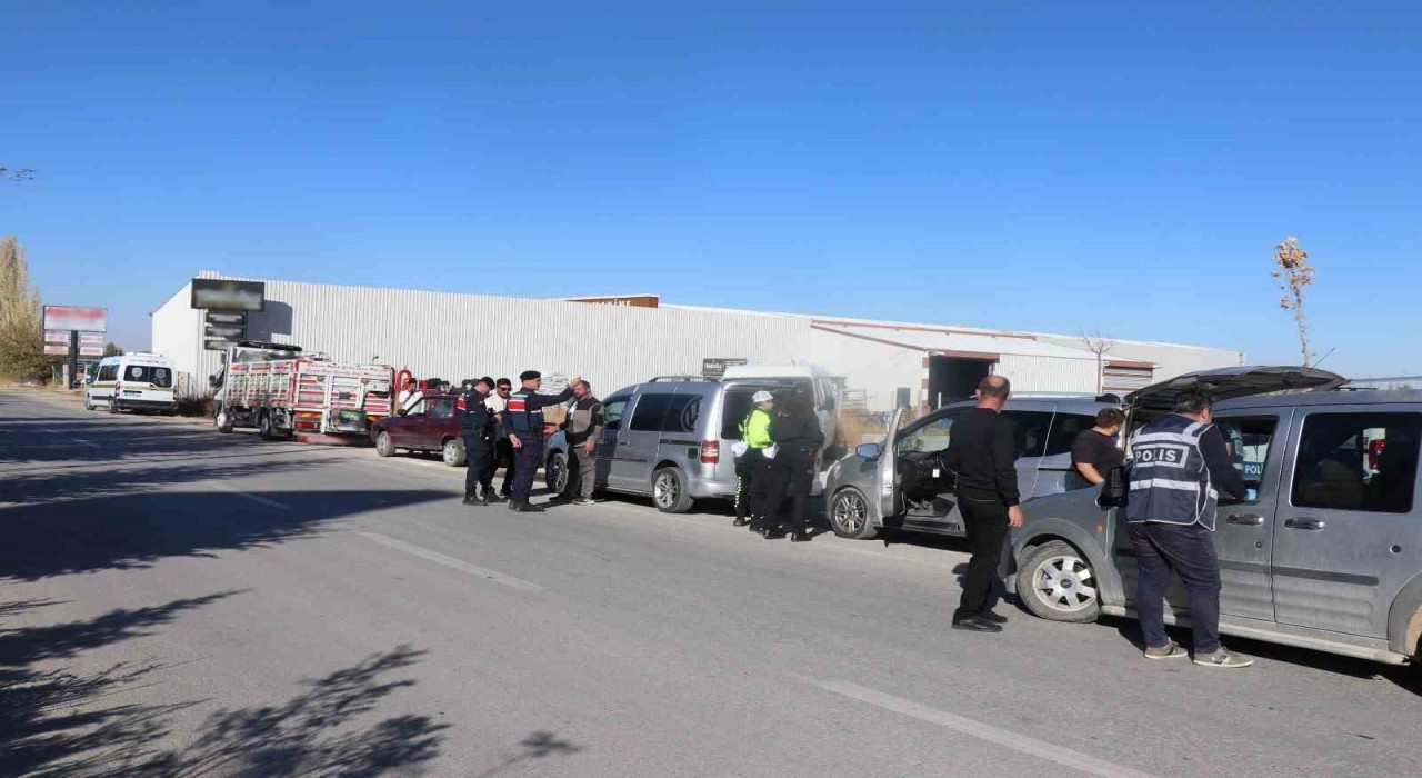 Konyada uyuşturucu operasyonları