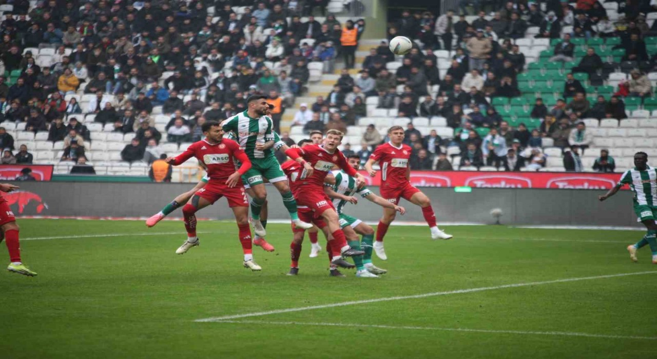Konyaspor ile Antalyaspor 29. randevuda