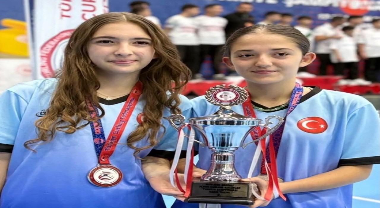 Köyceğizden iki sporcu Floor Curling Milli Takım kampına seçildi