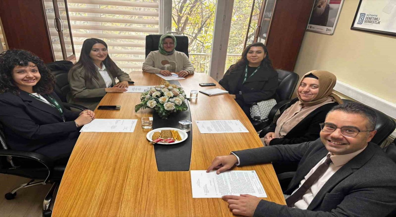 Kütahya Yeşilay Danışma Merkezinde iş birliği