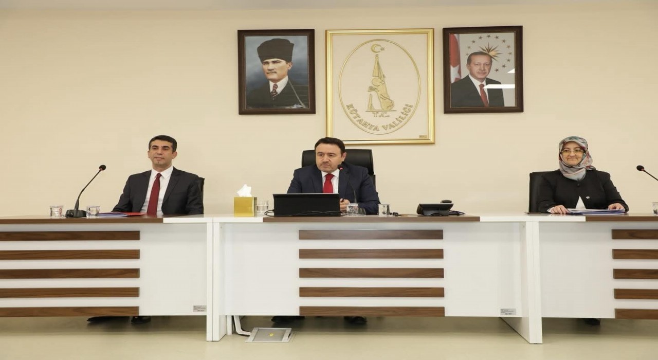 Kütahyada kadına yönelik şiddet ve çocuk koruma çalışmaları değerlendirildi