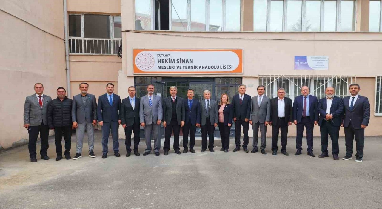 Kütahyada merkez meslek lisesi müdürleriyle istişare toplantısı
