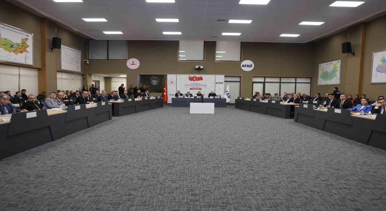 Kuzey Anadolu ve Doğu Anadolu Fay zonu arasında yer alan Elazığda İl Afet Risk Azaltma Planı ele alındı