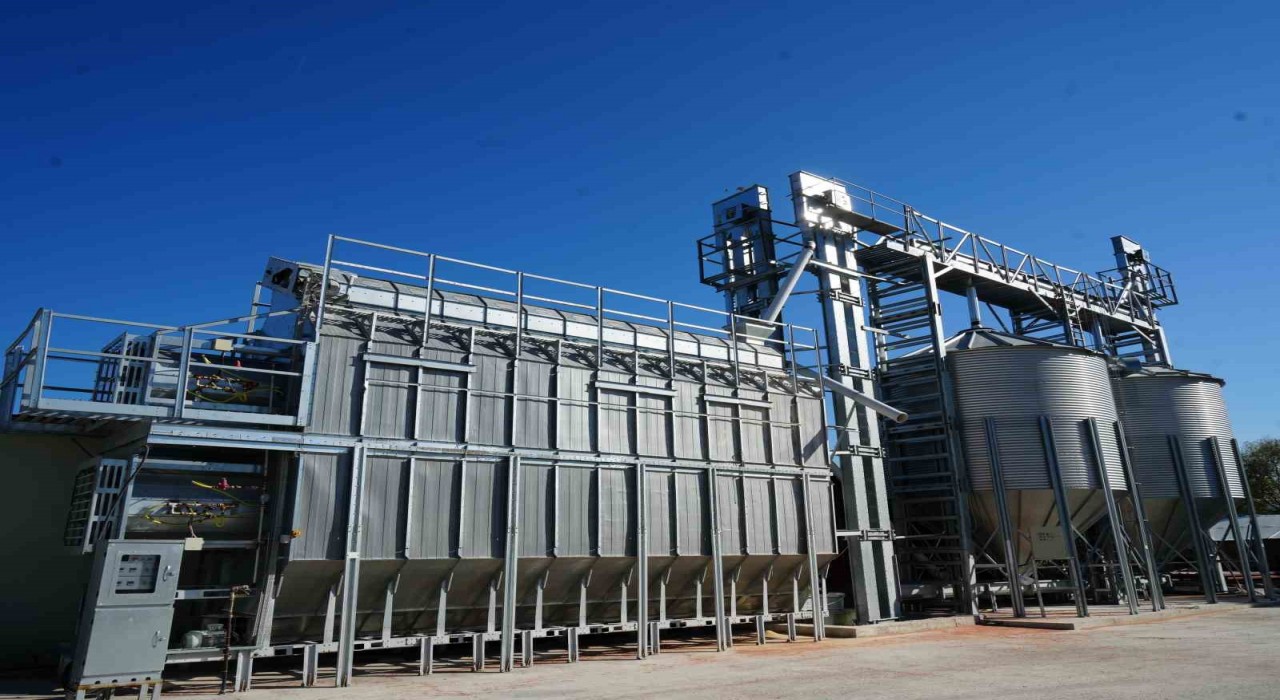 KUZKAnın desteğiyle kurulan mısır kurutma tesisi ile çiftçiler ürünlerini değerinde satabilecek