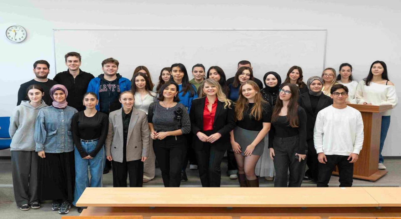 Liderliğin temeli iletişim