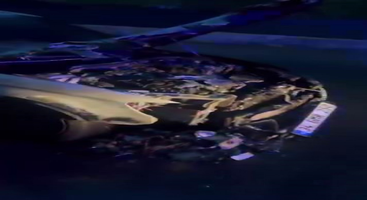 Lüks araç alevlere teslim oldu