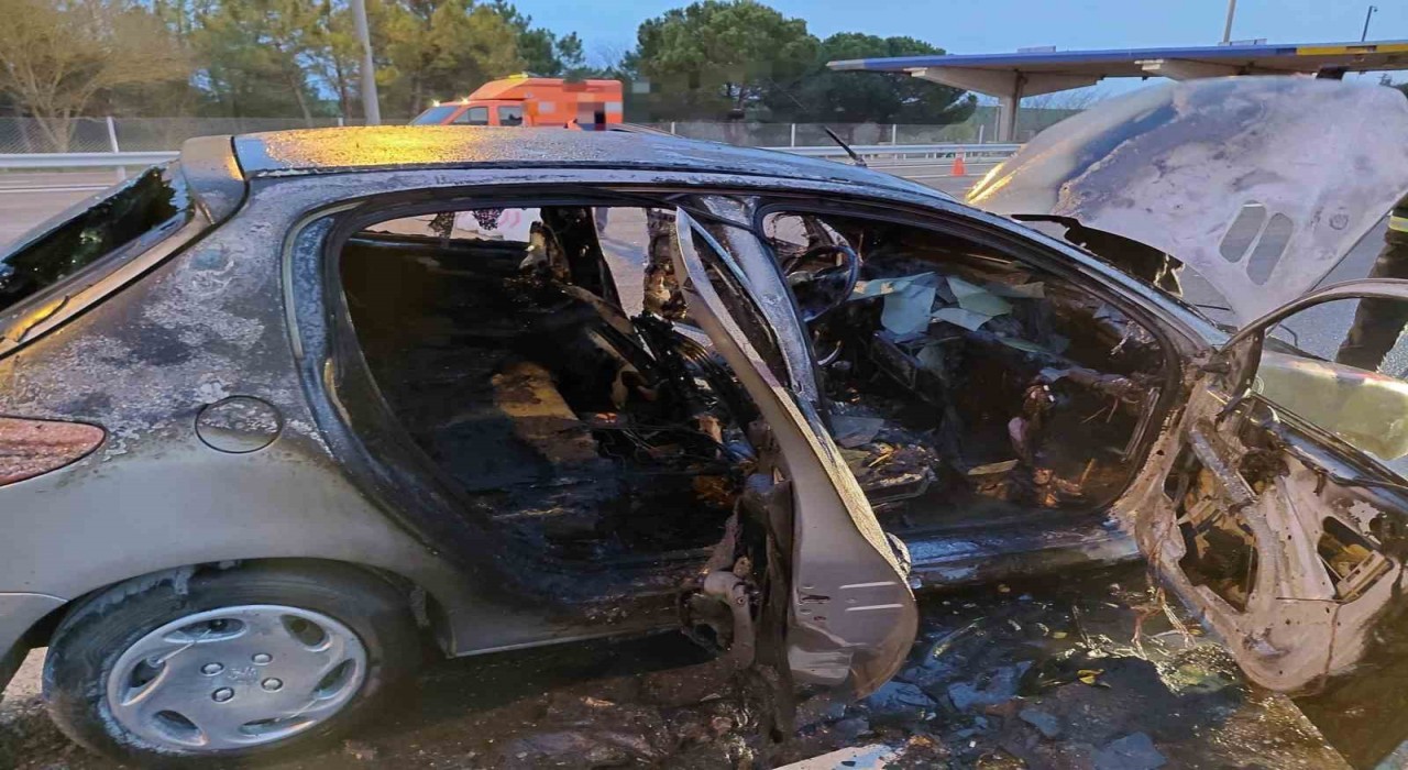 Lüleburgazda otomobil yangını