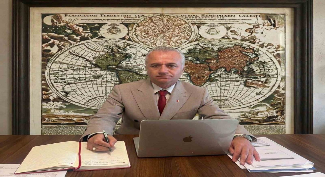 Malatya İş İnsanları Platformu Başkanı Özköseden 24 Kasım Öğretmenler Günü mesajı