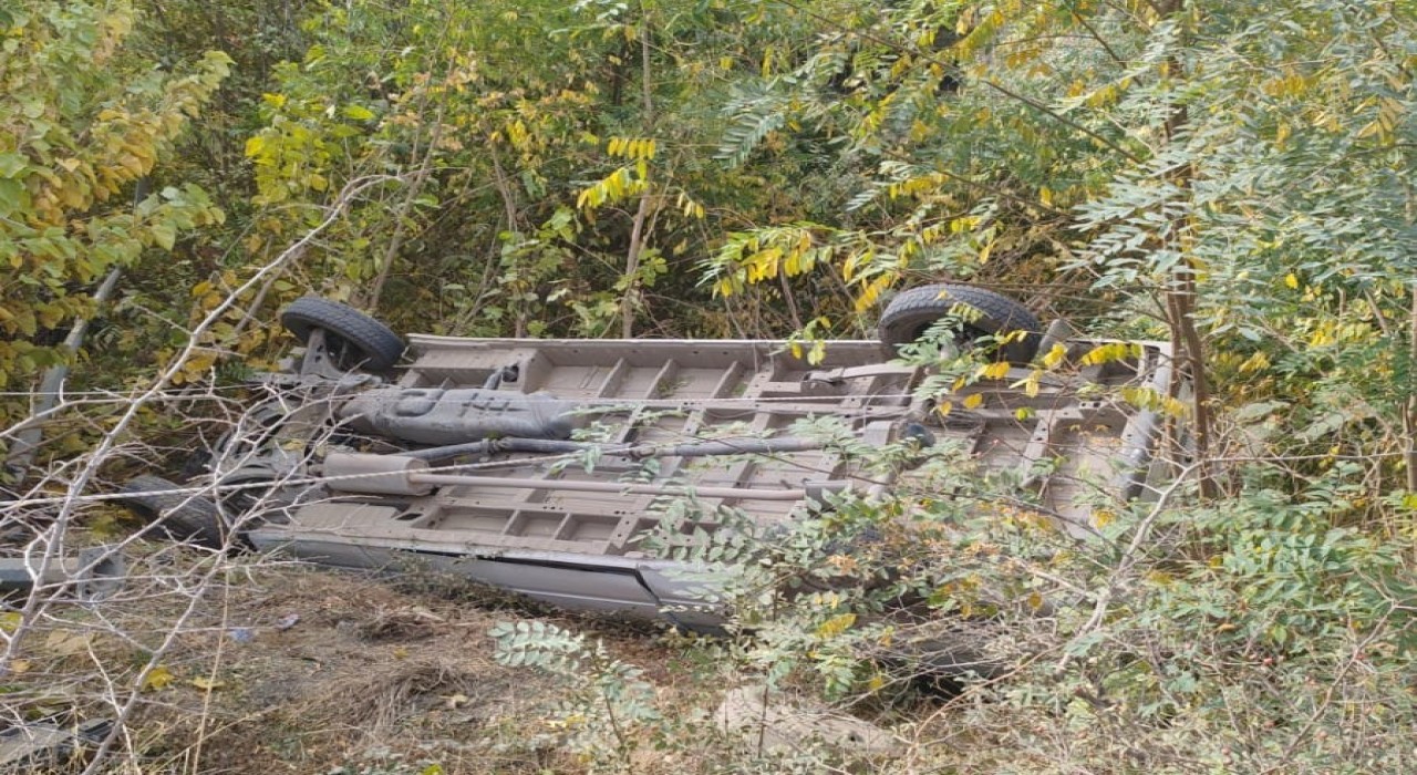 Malatyada minibüs devrildi: 3 yaralı