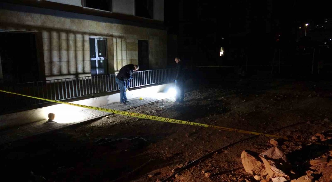 Malatyada şantiyede silahla vurulan işçi hastaneye kaldırıldı