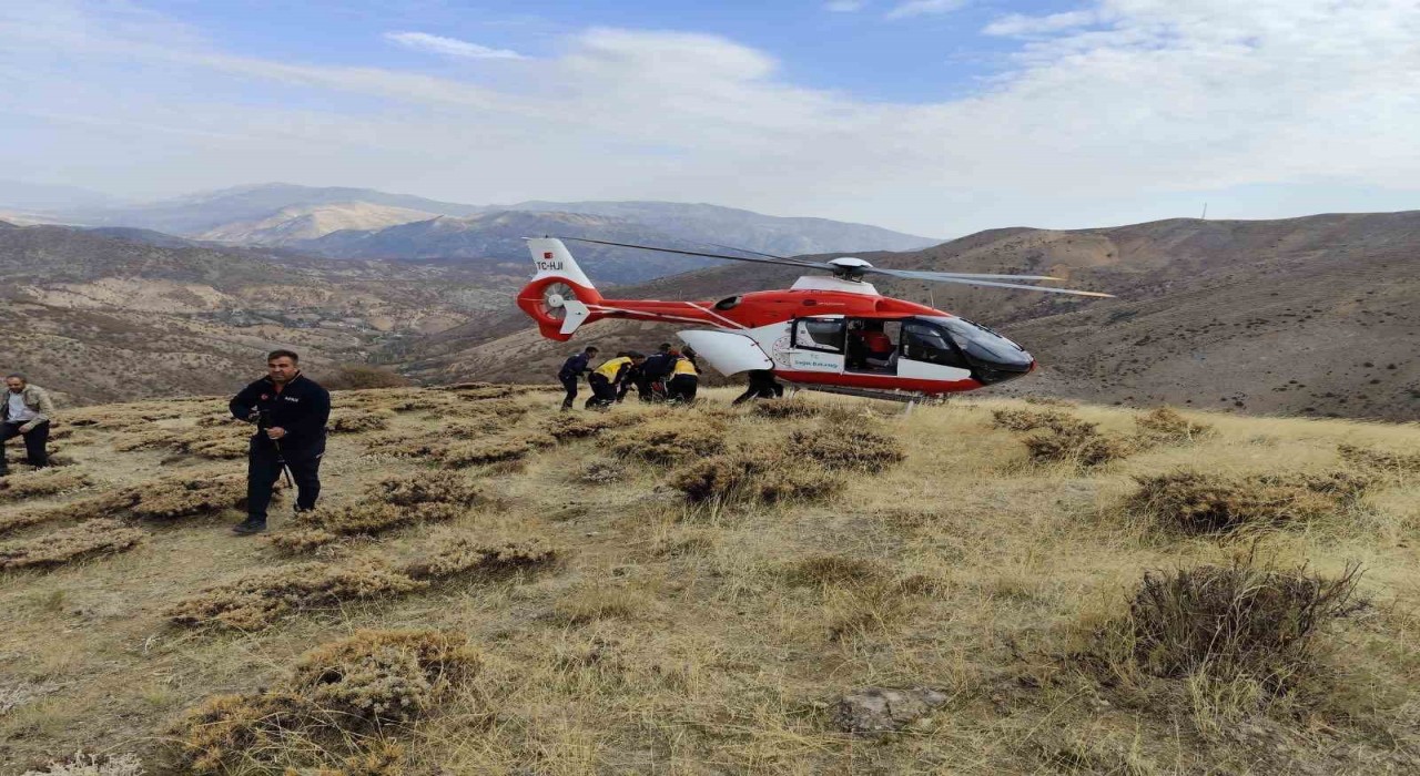 Malatyada uçuruma yuvarlanan şahıs kurtarıldı
