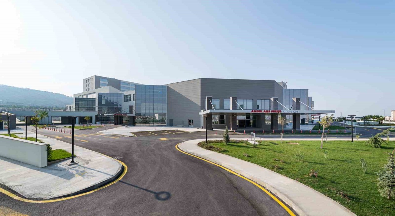 Manisa Şehir Hastanesi 7 yılda 9 milyon poliklinik hastasına hizmet verdi