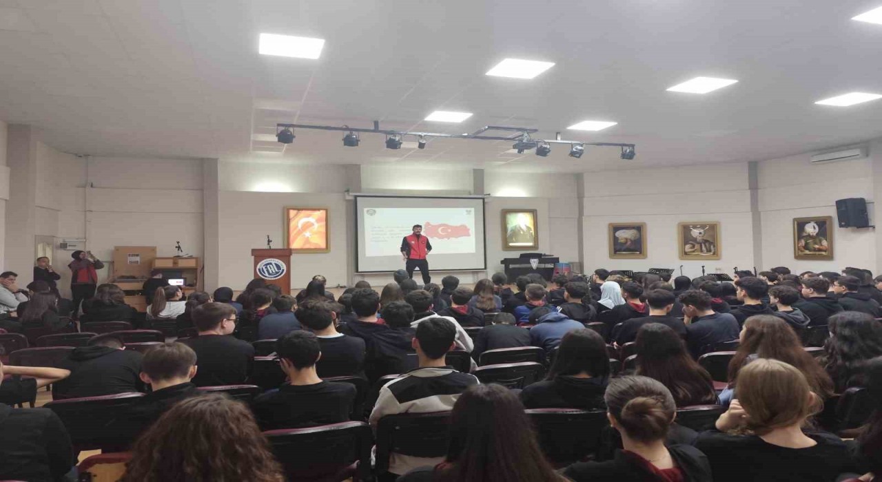 Manisada 700 kişiye suç önleme ve farkındalık eğitimi