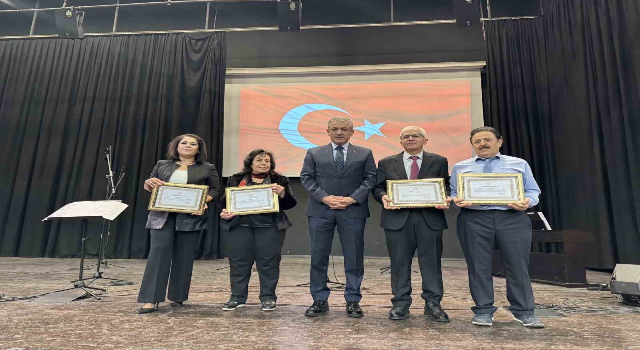 Mardinde 24 Kasım Öğretmenler Günü programı