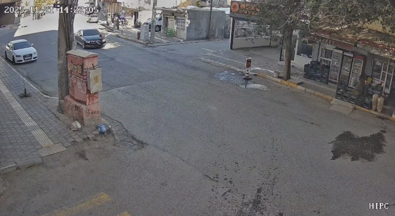 Mardinde 6 yaşındaki çocuğa aracın çarptığı anlar güvenlik kamerasına yansıdı