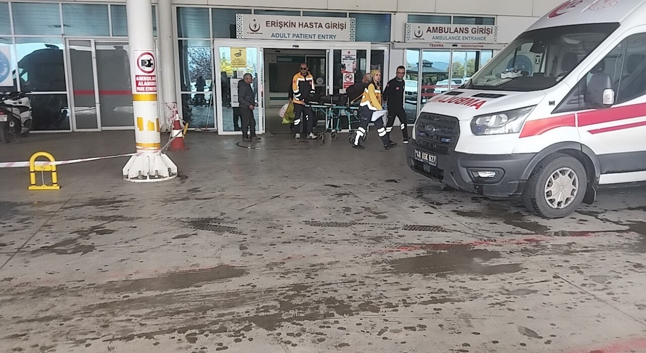 MEAHta kimyasal maddeden etkilenen iki personel tedavi altına alındı