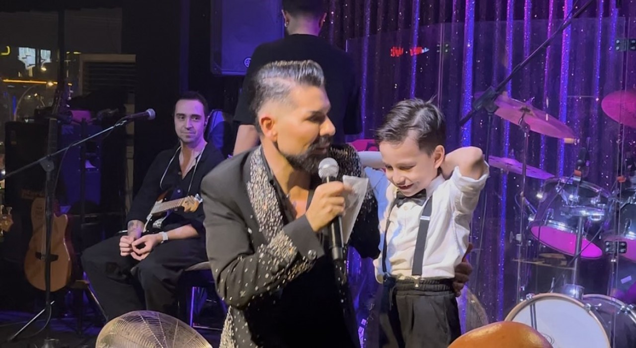 Mehmet Çevik Bursada sahneyi yıktı geçti: Benim sahnemde cadılara yer yok