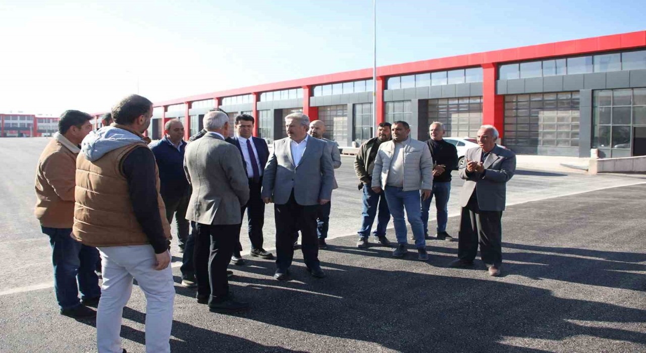 Melikgazi Belediyesinden Yeşilyurt Oto Sanayi Sitesine büyük katkı