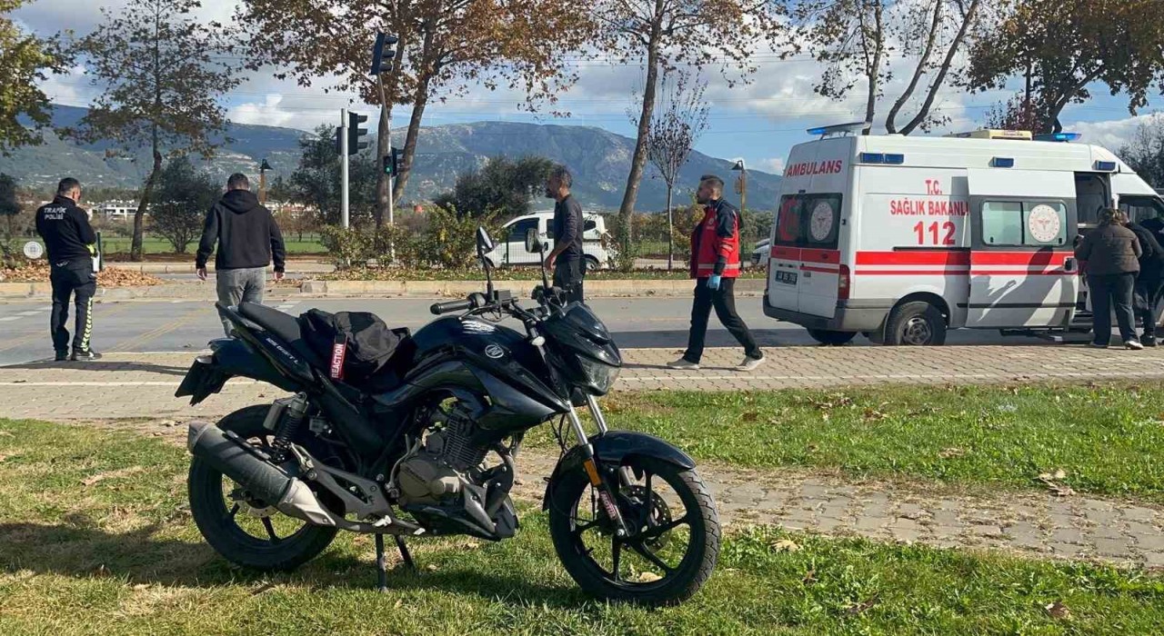 Menteşede trafik kazası: 2 yaralı