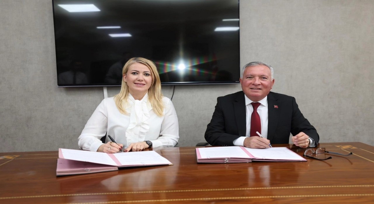 Merkezefendi ve Honaz belediyeleri Kardeş Şehir protokolü imzaladı