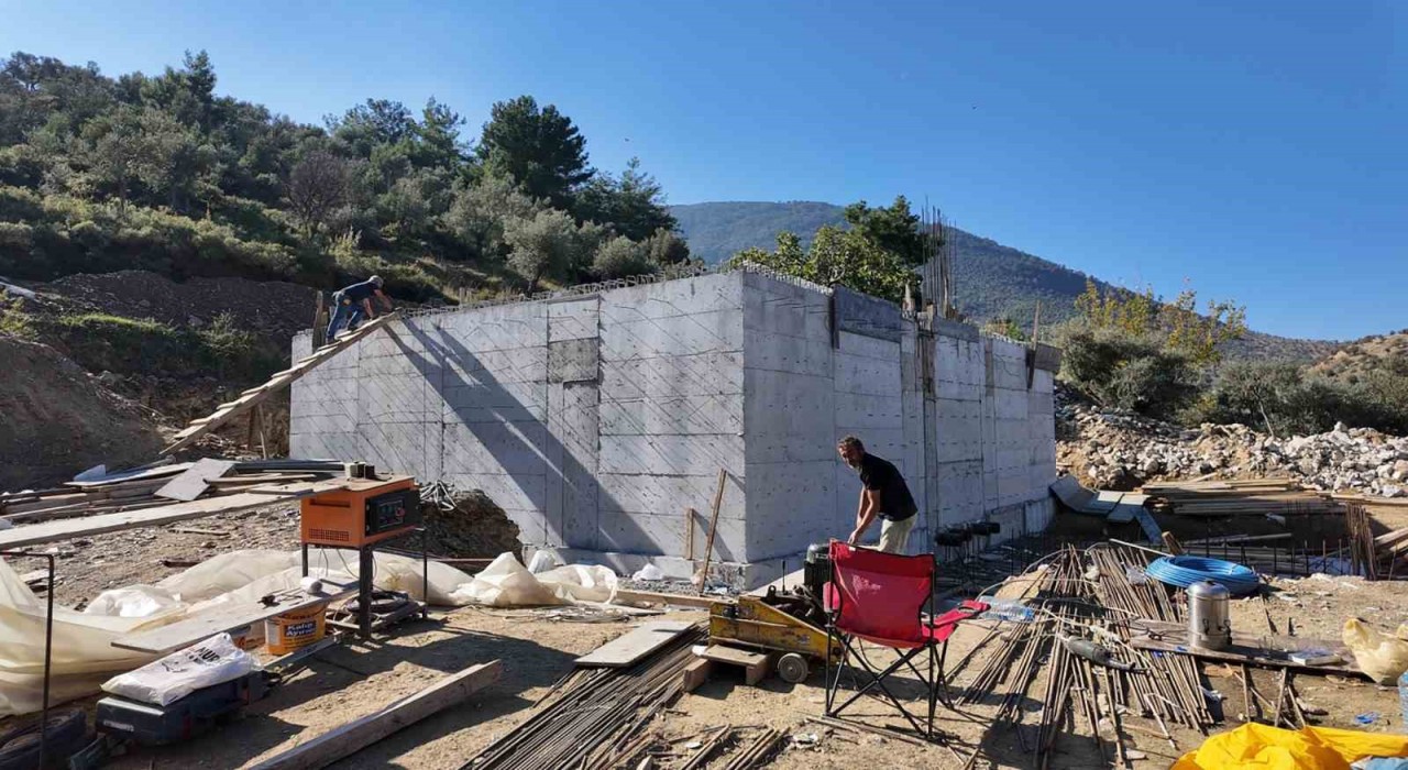 Milas Bafa Mahallesinde içme suyu deposu yenileniyor