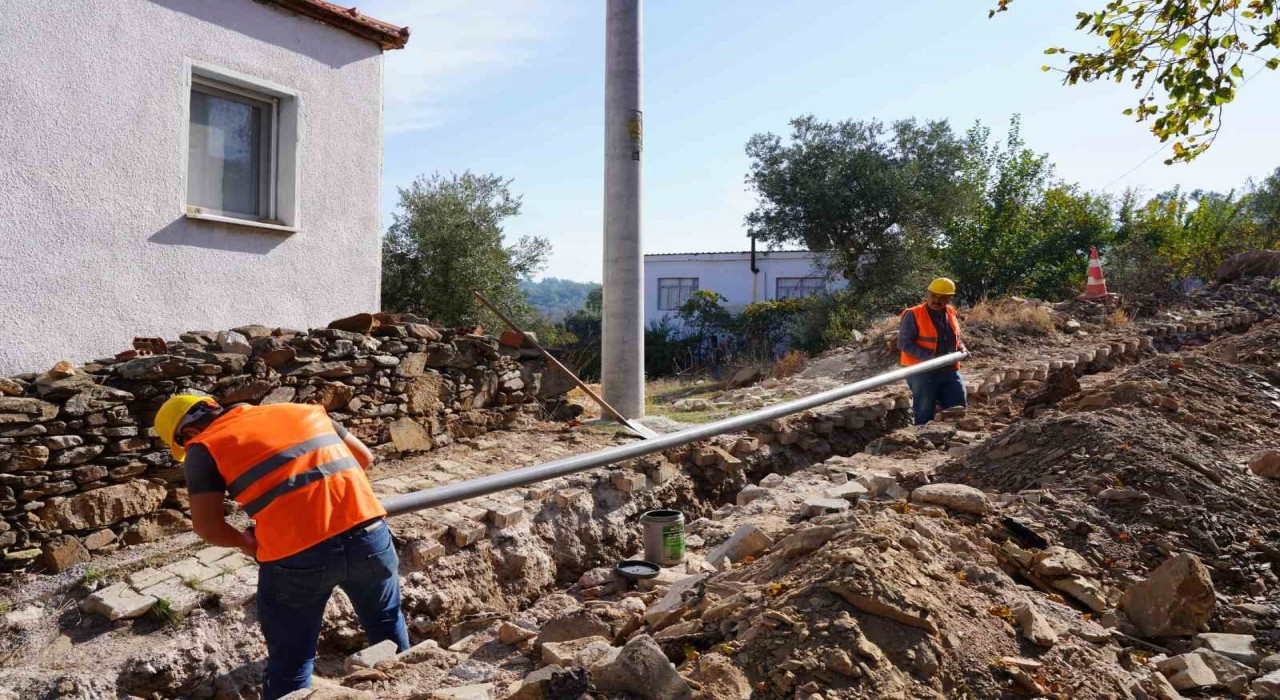 Milasta 40 yıllık içme suyu hattı yenileniyor