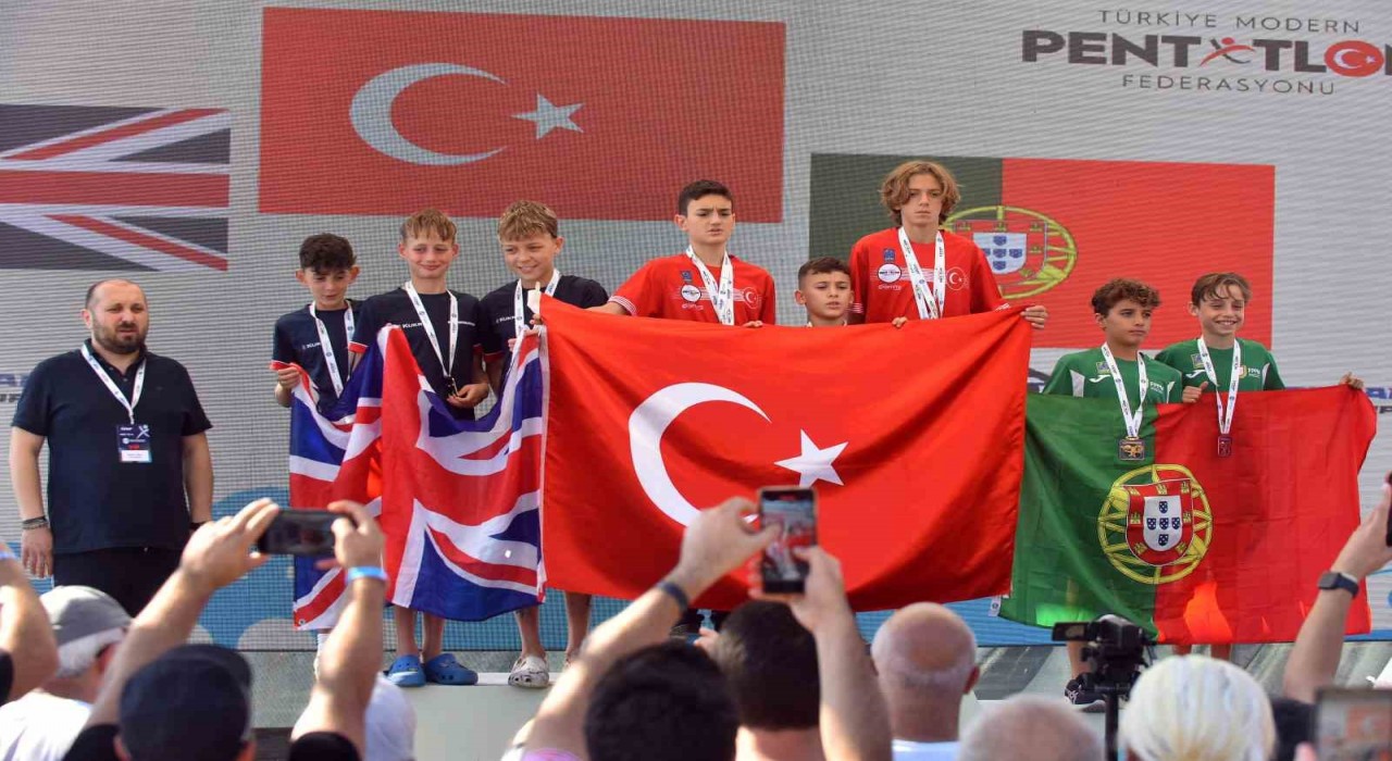 Milli sporculardan 39 madalya