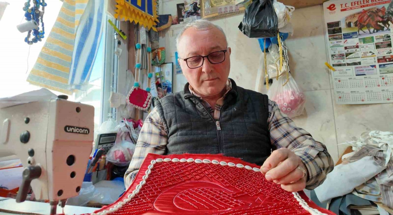 Milyonluk pehlivan develer gelin gibi süslenmeden arenaya çıkmıyor