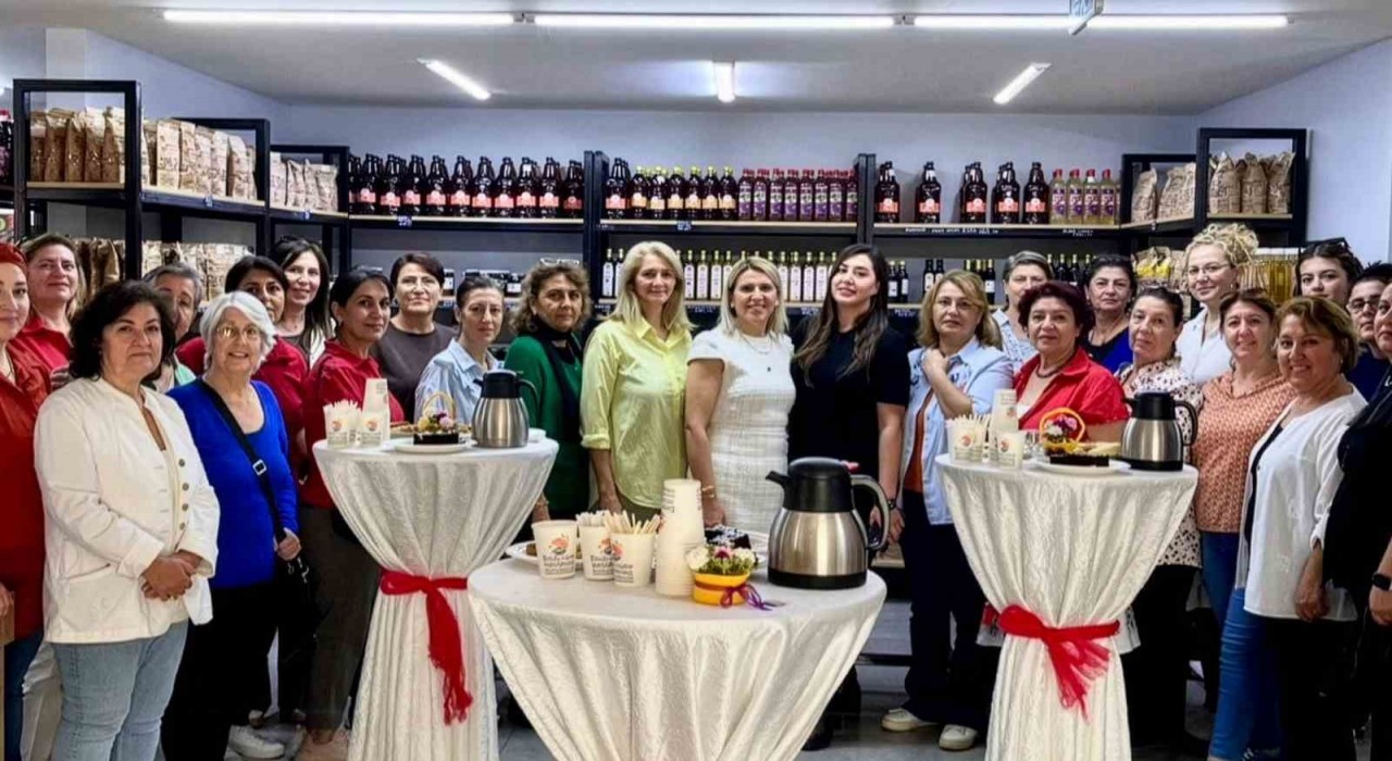 Muratpaşada kadın dayanışması büyüyor