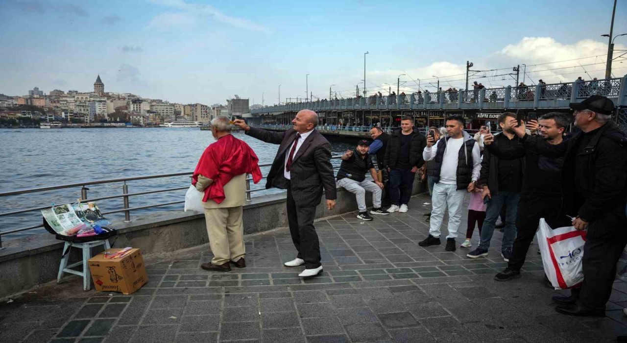 Neşeli Günler Filminde Şener Şenin canlandırdığı Ziya karakteri gerçek oldu