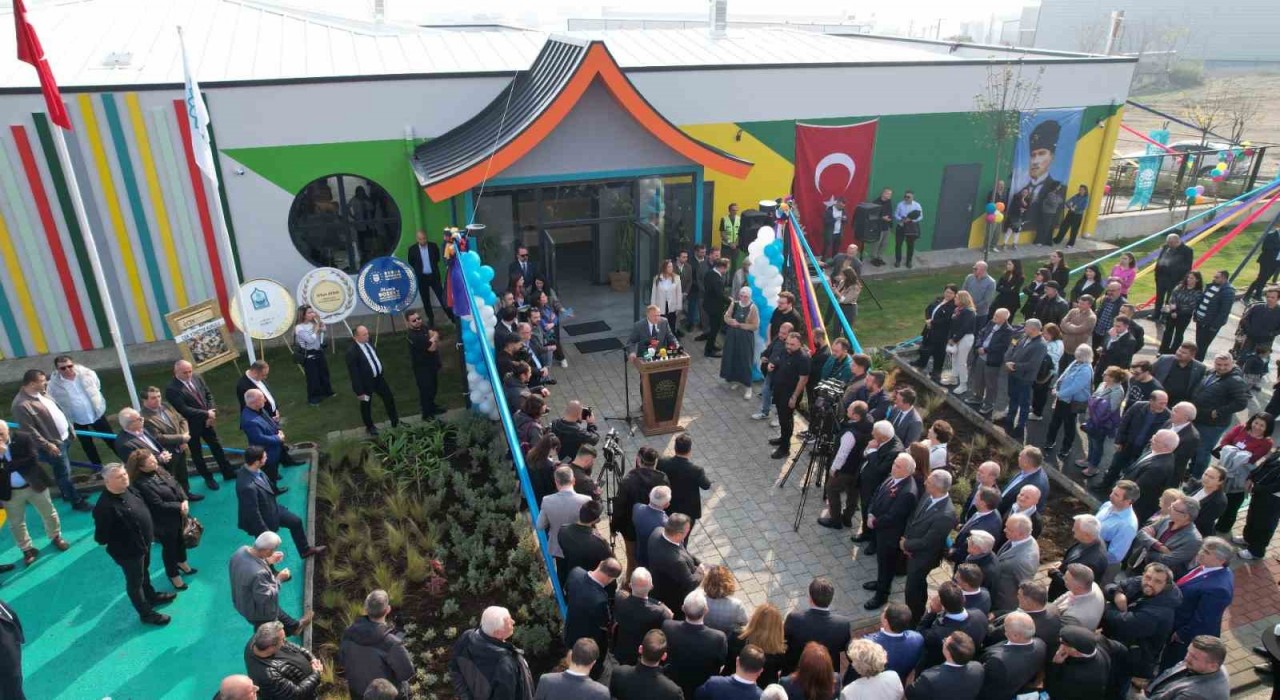 Nilüfer Belediyesinin dördüncü, kreş ve gündüz bakımevi açıldı