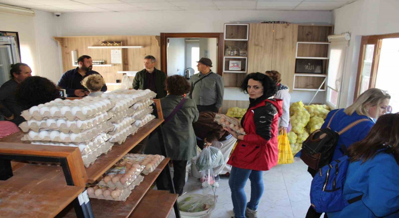 NÖHÜde agro turizm uygulamalarıyla elma hasadı gerçekleştirildi